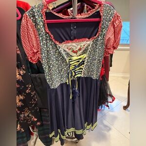 Leg Avenue Beer Maiden Costume Size 1x/2x